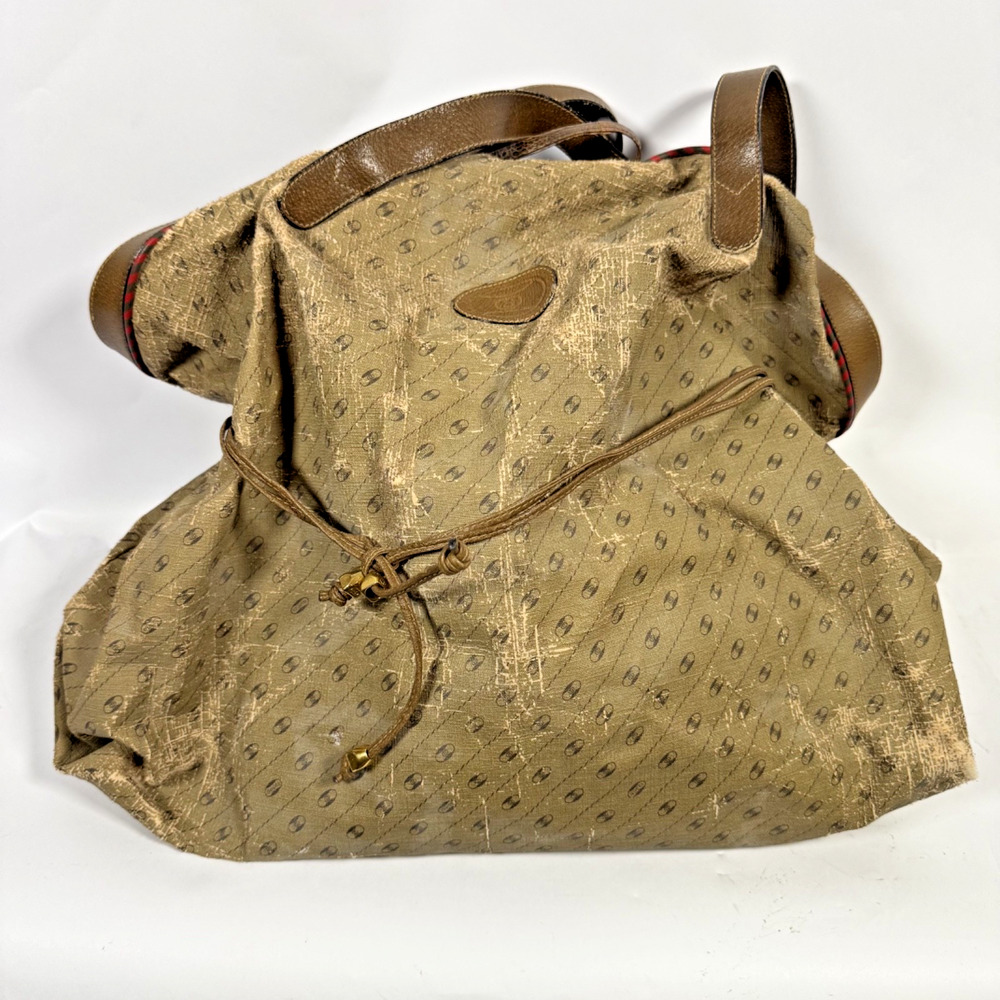 Vintage late 1970's early 1980's Gucci Monogram Bucket Bag (Distressed)